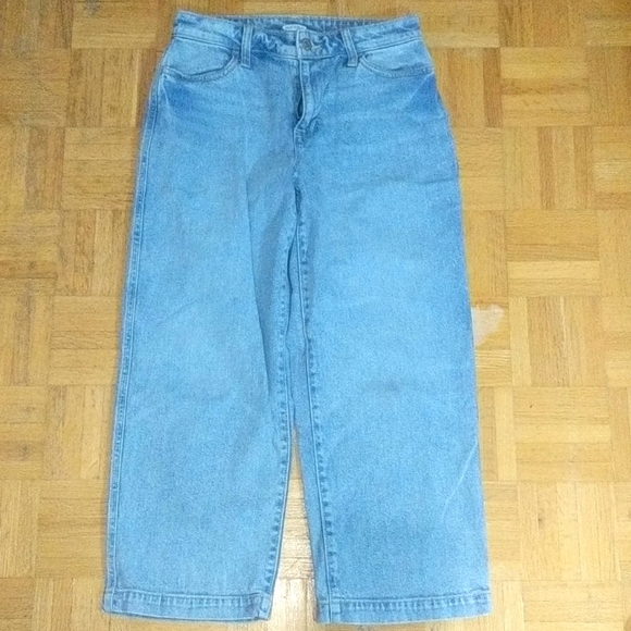 SALE [3/20$] OLD NAVY PETITE MOM JEANS - Picture 2 of 4